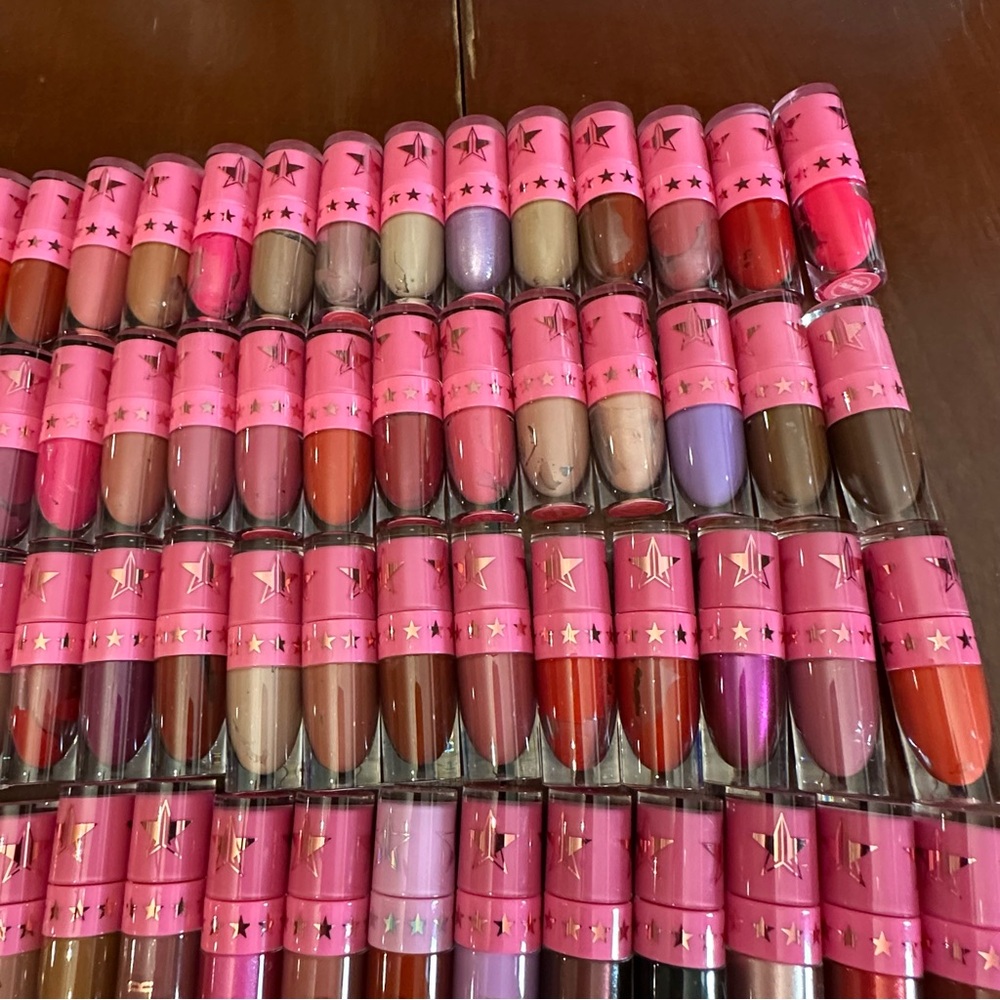 Jeffree Star Velour Liquid Lipstick Collection HUGE LOT of 82 NWOB Wholesale - Picture 5 of 9